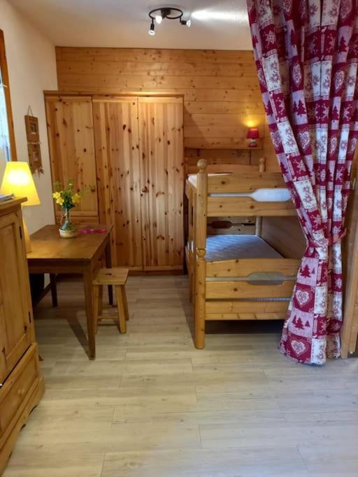 L'Appartement Les Bossons En Lisiere De Foret Dans Le Chalet Genepi Areches Exterior photo